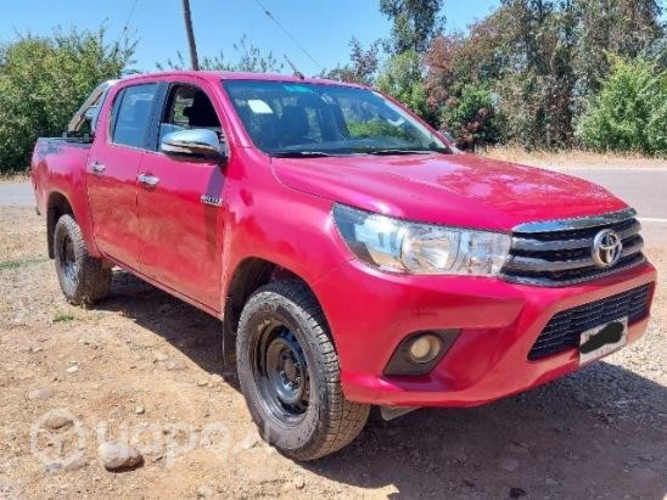 Toyota hilux SR 2.8 4x4