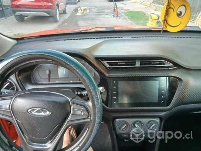 Auto híbrido gas y bencina