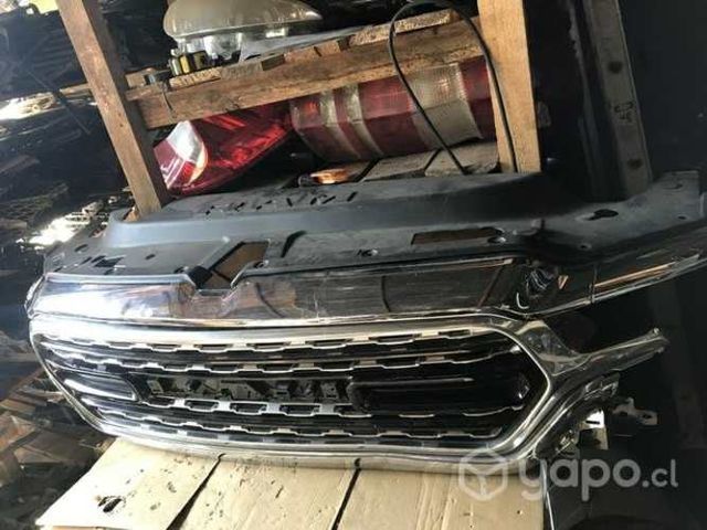 Máscara dodge ram 1500