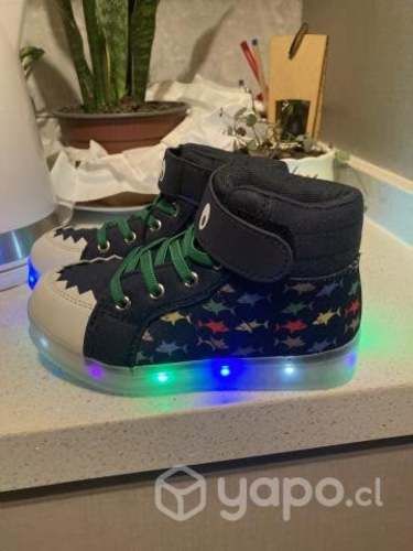 Zapatilla de Niño con luces