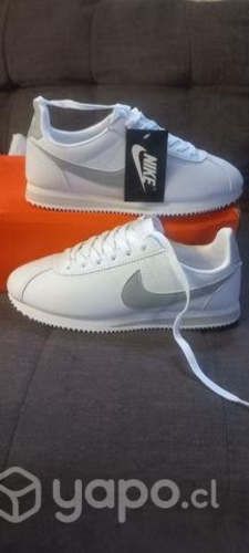 Zapatillas nike cortez