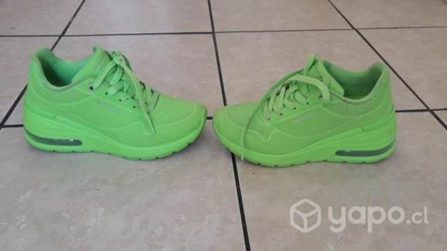 Zapatilla Mujer Million Air Verde Skechers