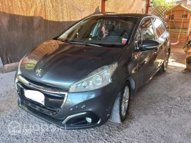 Peugeot 208 active
