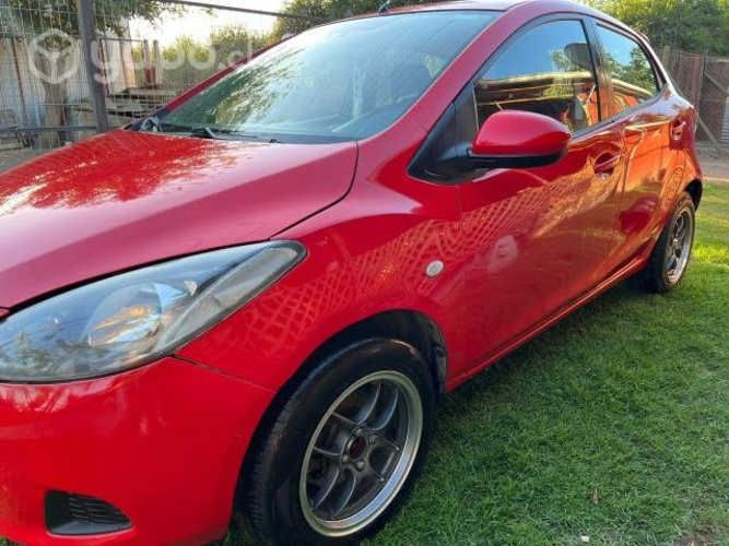 Mazda 2 2009