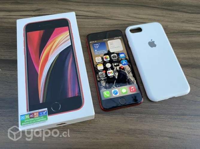 IPhone SE Red sin ningún detalle