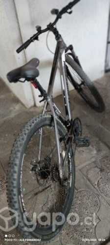 Bicicleta aro 29 impecable