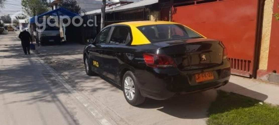 PEUGEOT 301 ALLUREl año 2019