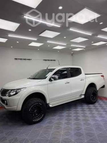 Mitsubishi dakar