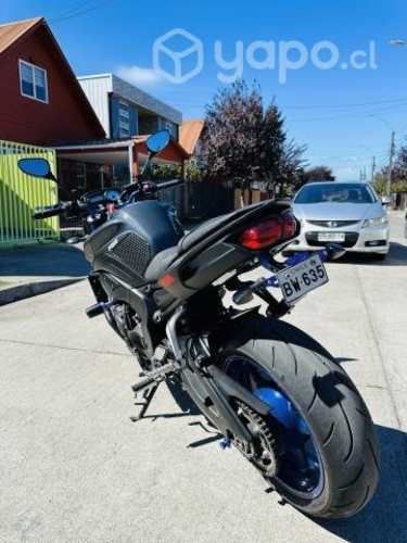 Yamaha fz8 na 14