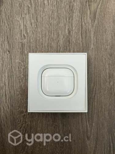 AirPods (3rd generación), con estuche MagSafe
