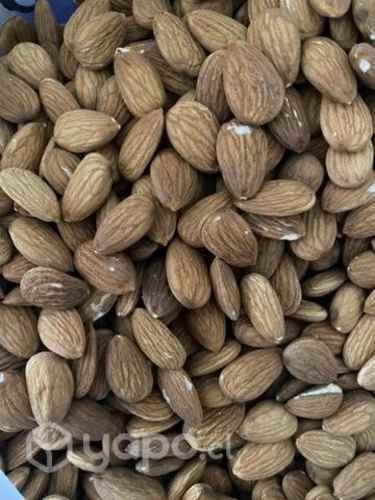 Almendras x kg