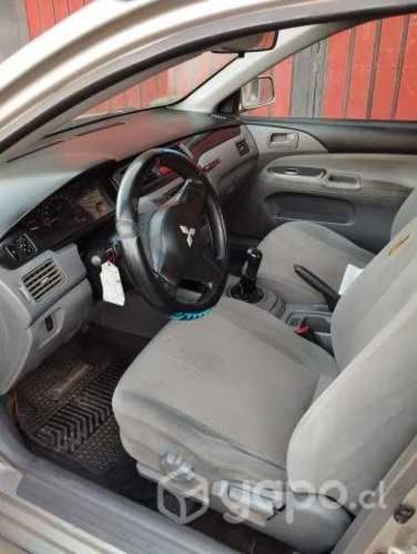 Mitsubishi Lancer glx 1,6 2007