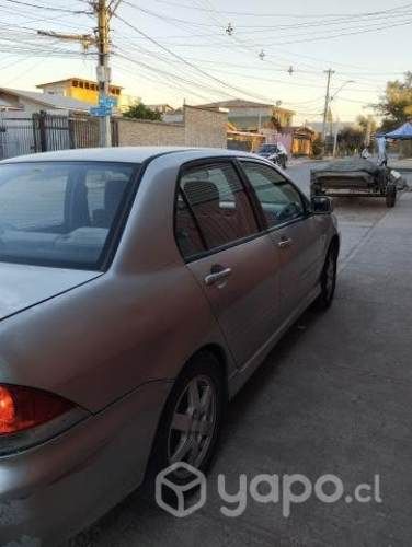 Mitsubishi Lancer glx 1,6 2007