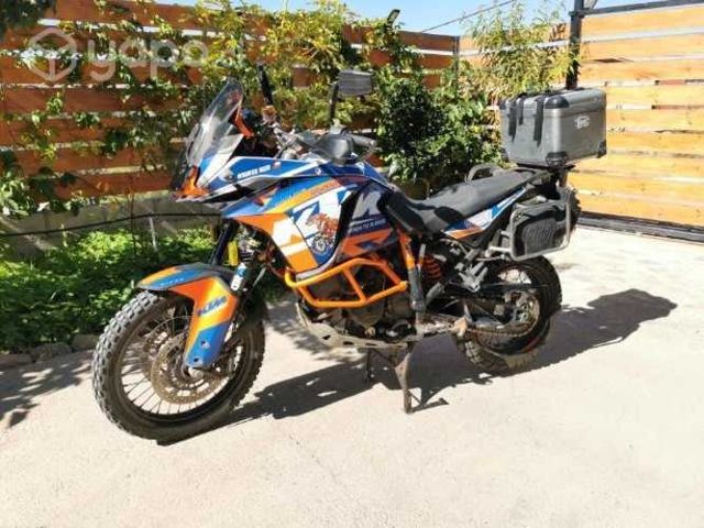 Se vende KTM 1190 año 2014