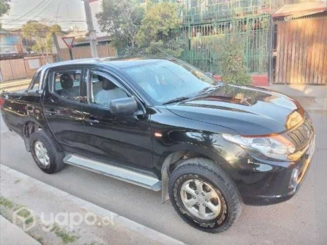 Mitsubishi L 200 work