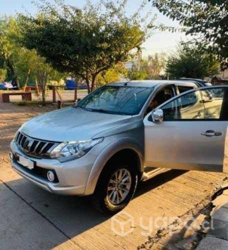 Vendo L200 full cuero