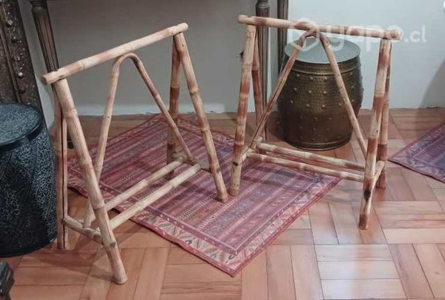 Antiguos Caballetes Bambú para Mesa ó Escritorio