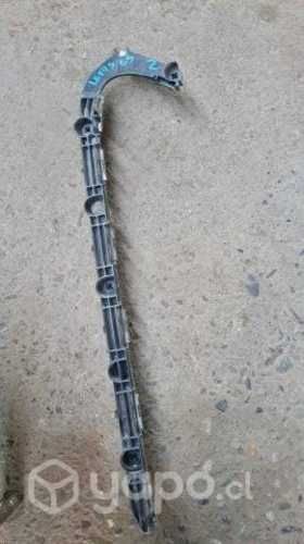 Mensula trasera derecha lexus is original