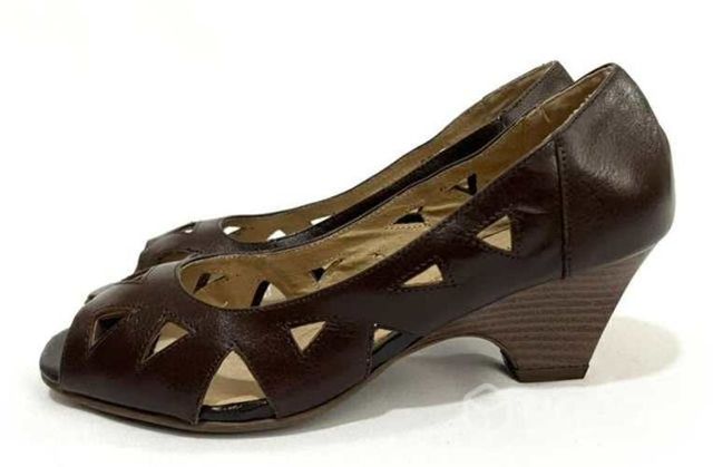 Zapato Calado Marca Bruno Rossi N*38 Café