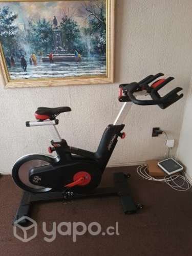 Bicicleta estatica Life Fitness IC4 NUEVA