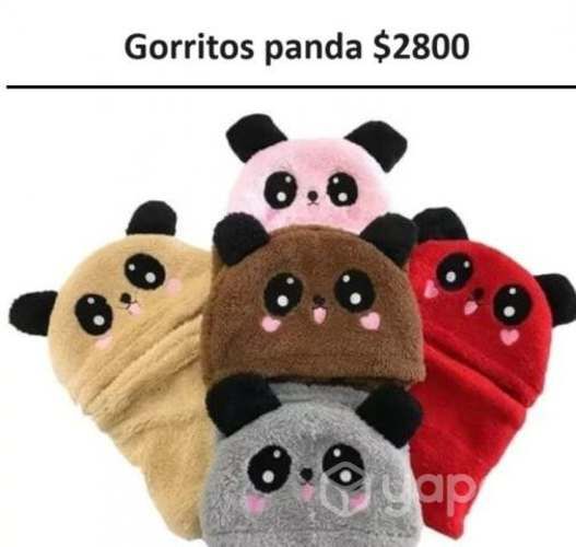 Gorrito panda rosado