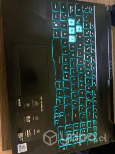Laptop Gamer Asus FX506LI 1 año de uso