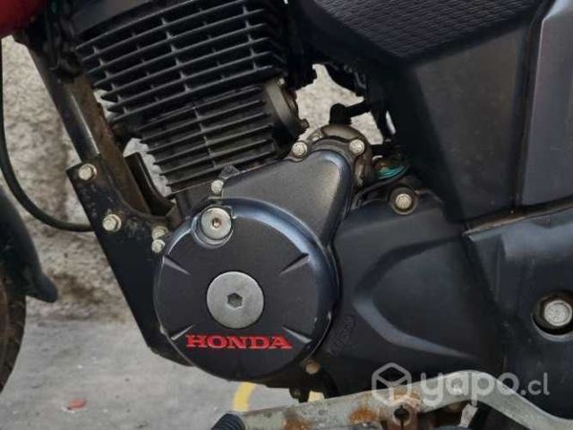 Moto honda cb-150 invicta UNICO DUEÑO