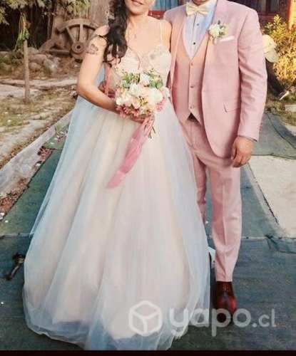 Traje de novia y novio