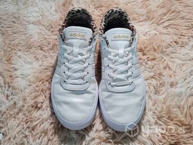 Zapatillas Adidas Court Plataforma