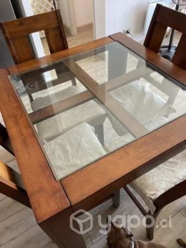 Comedor de 4 sillas