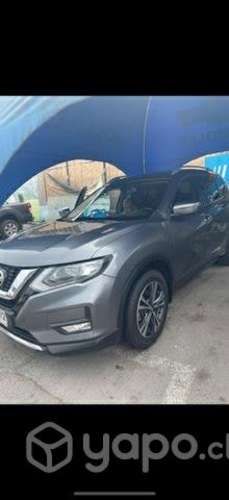 Camioneta nissan strail 2019