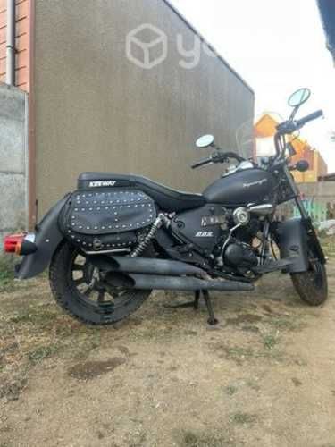 Keeway Superlight 200