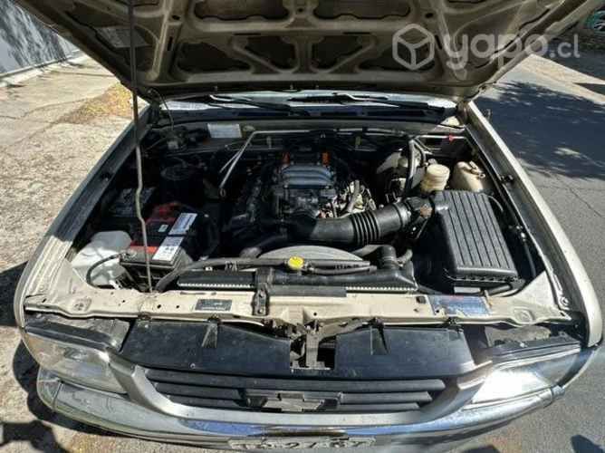 Chevrolet Luv 3.2 V6 4x2