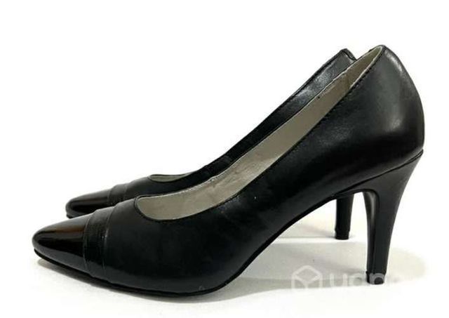 Zapato Taco de Cuero Marca Carducci N*38 Negro