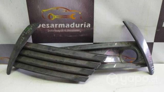 Tapa neblinero Corolla 2019. 2.0