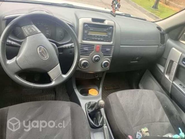Se vende Daihatsu terios 2013