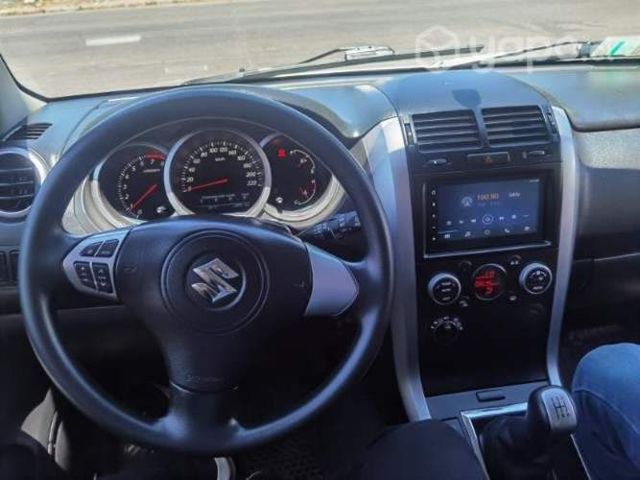 Suzuki vitara 2.4