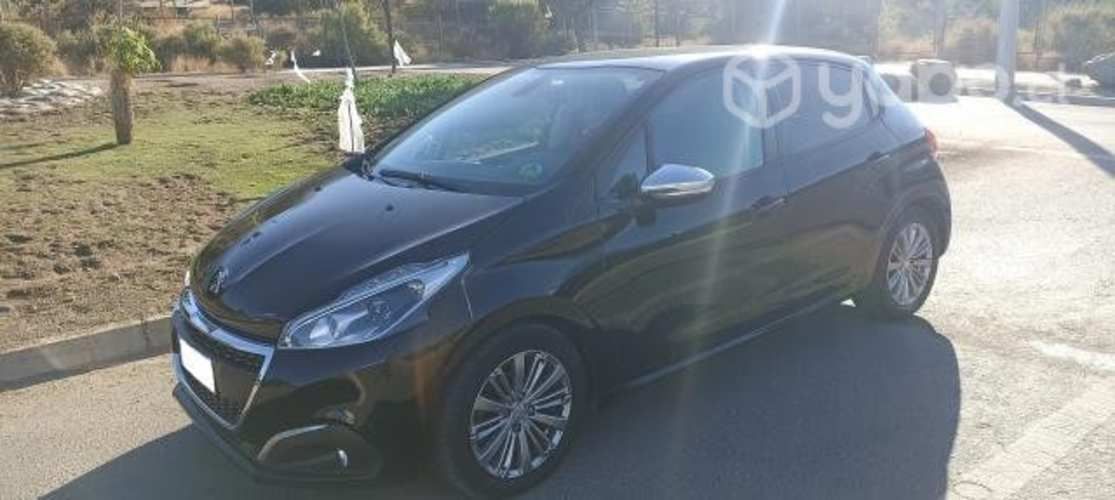 Peugeot 208 2020