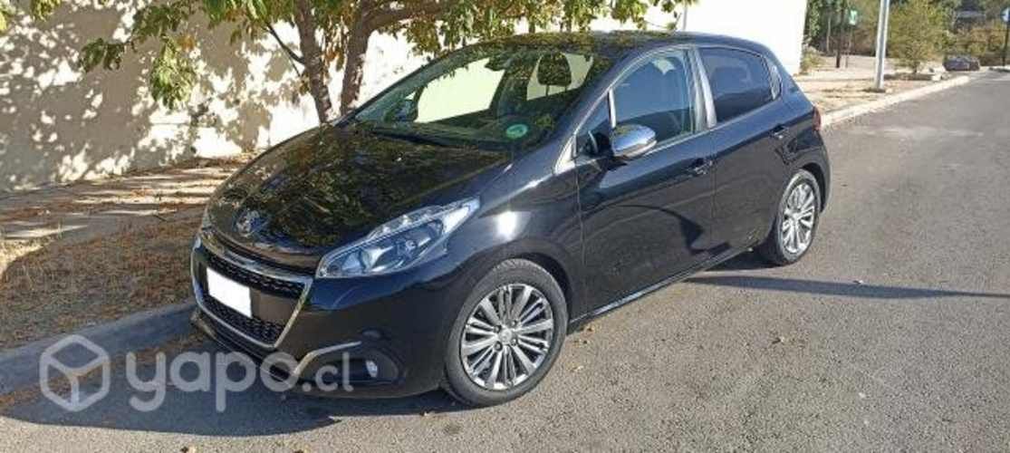 Peugeot 208 2020
