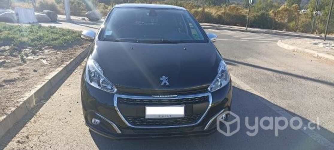 Peugeot 208 2020