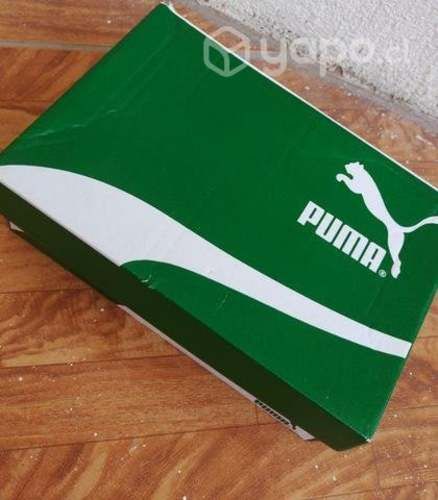 Bellas zapatillas de niña