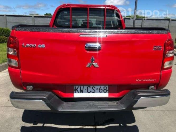 Mitsubishi l200 2019