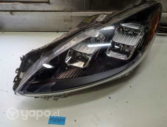 Optico Izquierdo Detalle Patas (FEA247) Ford Escap