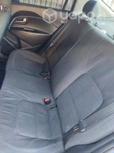 Vendo Kia río 4