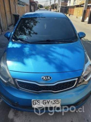 Vendo Kia río 4