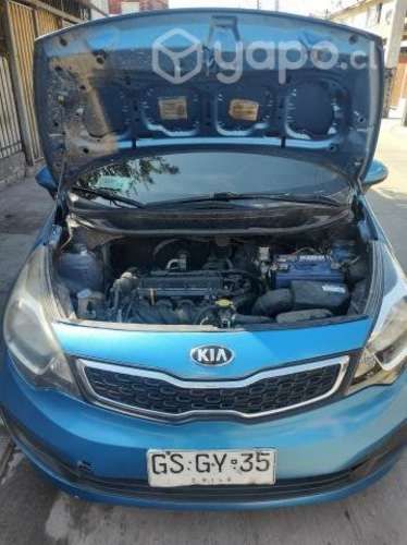Vendo Kia río 4