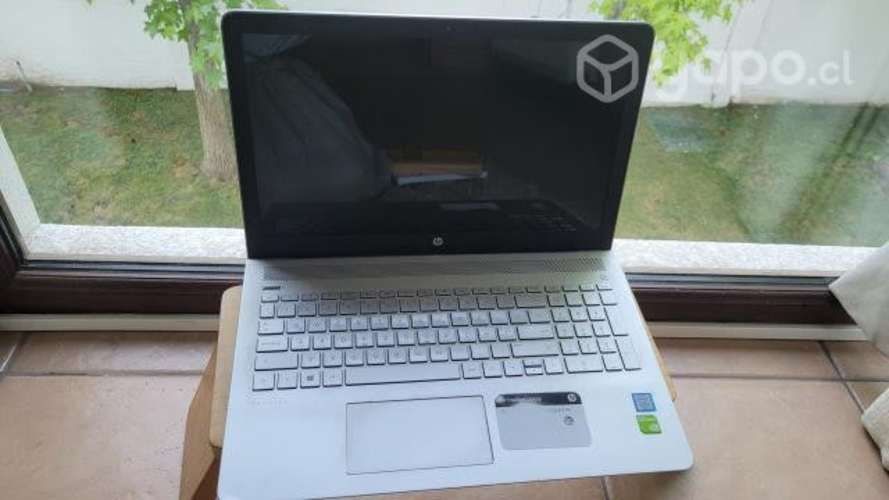 Computador HP Pavilion Laptop 15.6 pulgadas