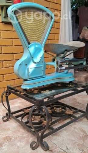 Antigua Balanza de Almacén