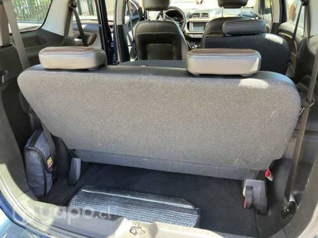 CHEVROLET SPIN, año 2020