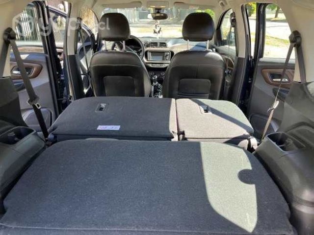 CHEVROLET SPIN, año 2020